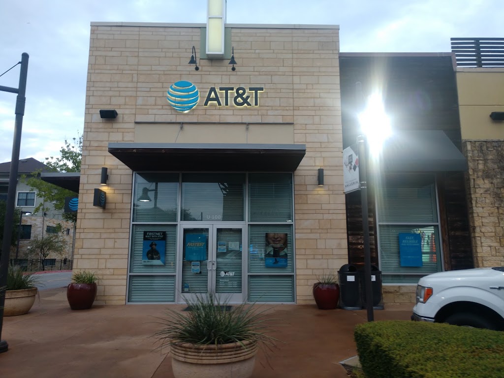 AT&T Store | 13500 Galleria Cir Suite U100, Bee Cave, TX 78738, USA | Phone: (512) 831-5416