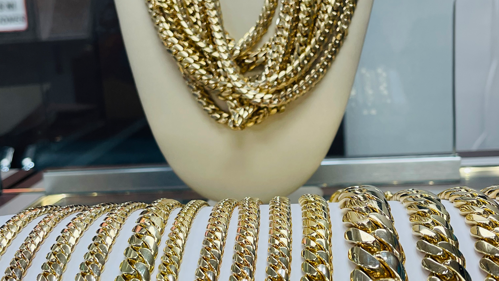 Royal Jewelry | 1153 Palm Ave, Hialeah, FL 33010, USA | Phone: (786) 368-0384