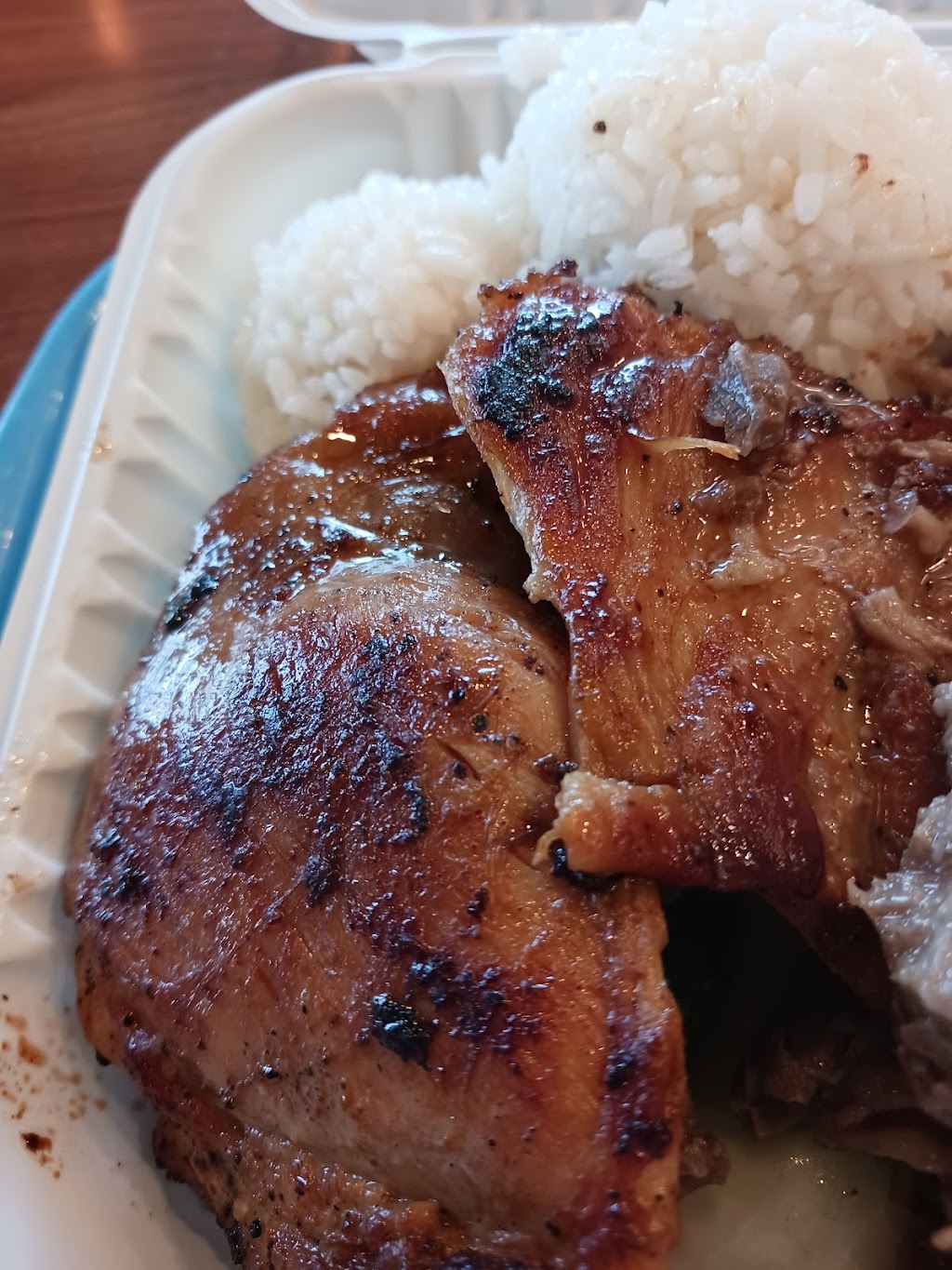 L&L Hawaiian Barbecue | 4515 Rosewood Dr #600, Pleasanton, CA 94588, USA | Phone: (925) 847-9888