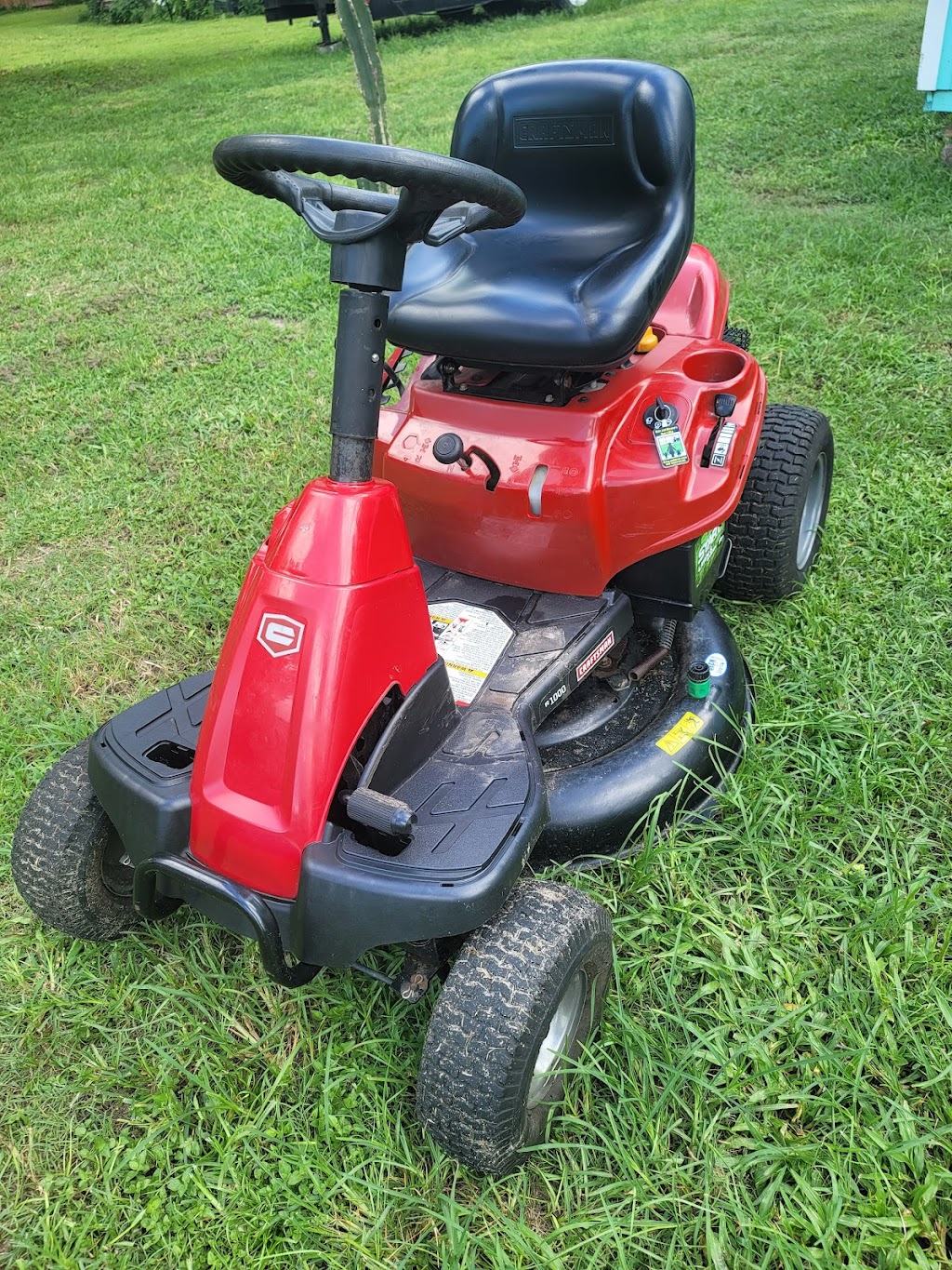 J and J Mowers LLC | 2242 NE 97th Street Rd, Anthony, FL 32617, USA | Phone: (352) 734-8822