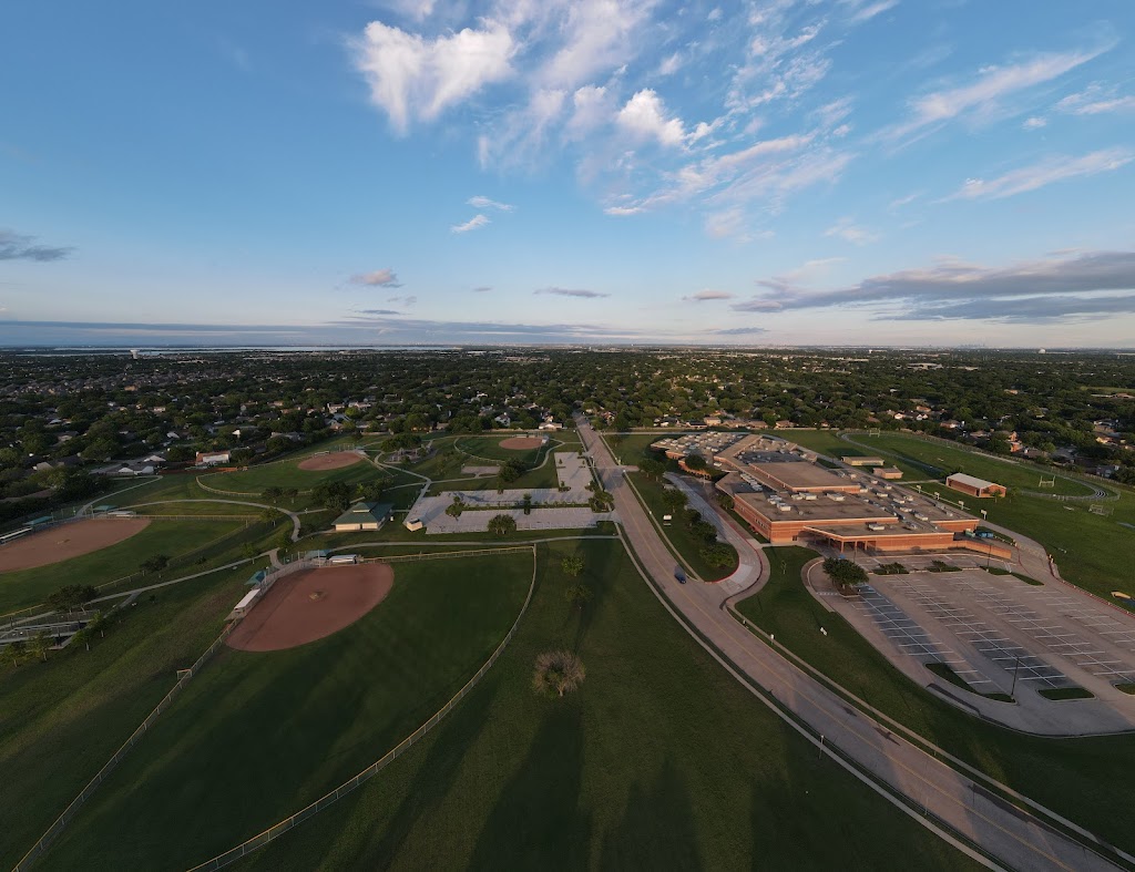 Jakes Hilltop Park | 4975 Timber Creek Rd, Flower Mound, TX 75028, USA | Phone: (972) 874-6000