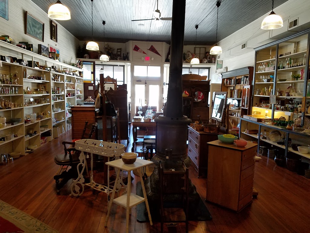 Emma Creeks Antiques | 100 N Main St, Hesston, KS 67062, USA | Phone: (316) 416-1409