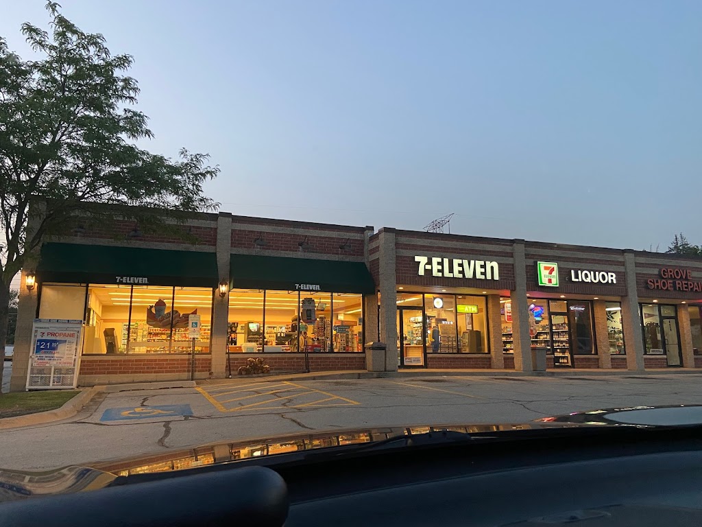 7-Eleven | 286 E Devon Ave, Elk Grove Village, IL 60007, USA | Phone: (847) 439-9058