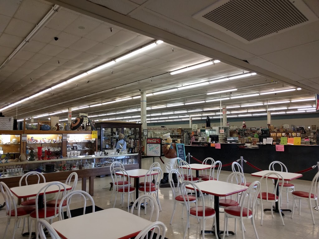 Maumee Antique Mall | 1552 S Reynolds Rd, Maumee, OH 43537 | Phone: (419) 893-2468