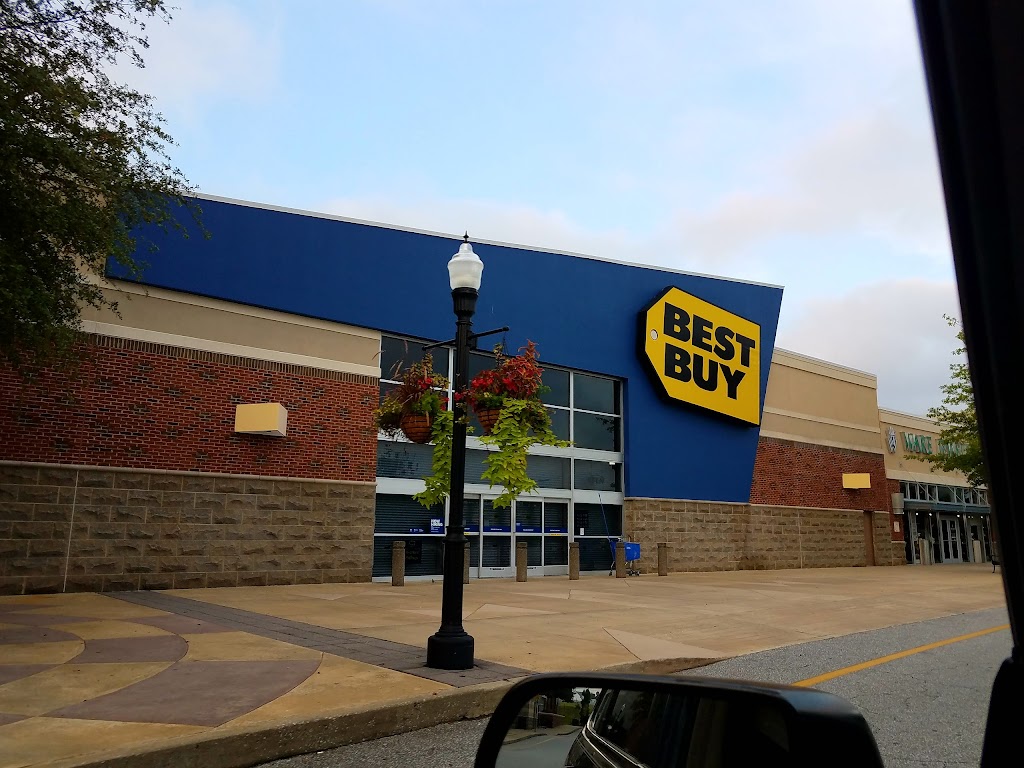 Best Buy | 2147 Tiger Town Pkwy, Opelika, AL 36801, USA | Phone: (334) 737-1770