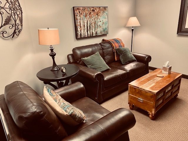 David Hoy & Associates - Chaska Clinic | 1107 Hazeltine Blvd #121, Chaska, MN 55318, USA | Phone: (952) 361-3360