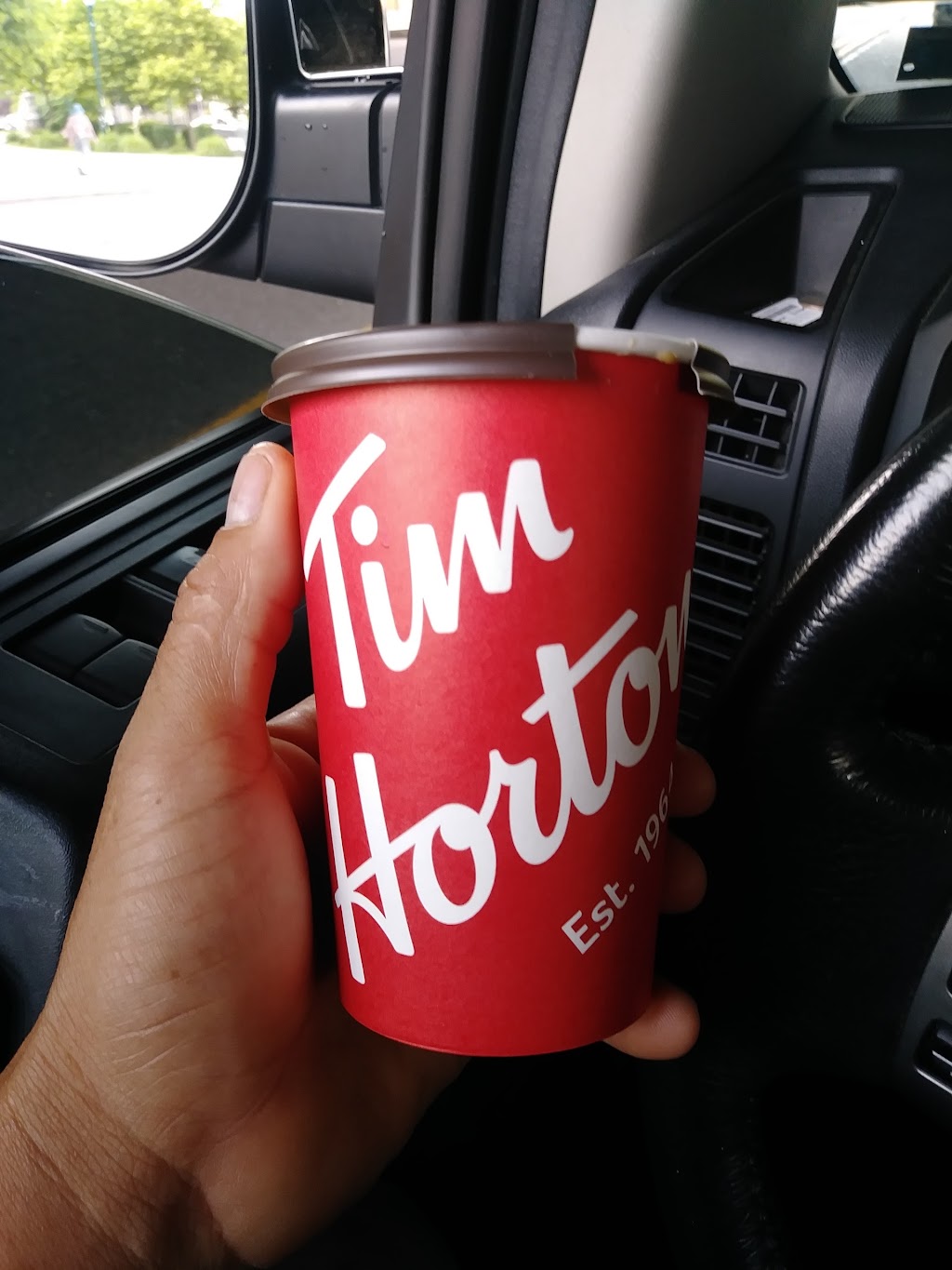 Tim Hortons | 452 North Ave, New Rochelle, NY 10801, USA | Phone: (914) 355-4410