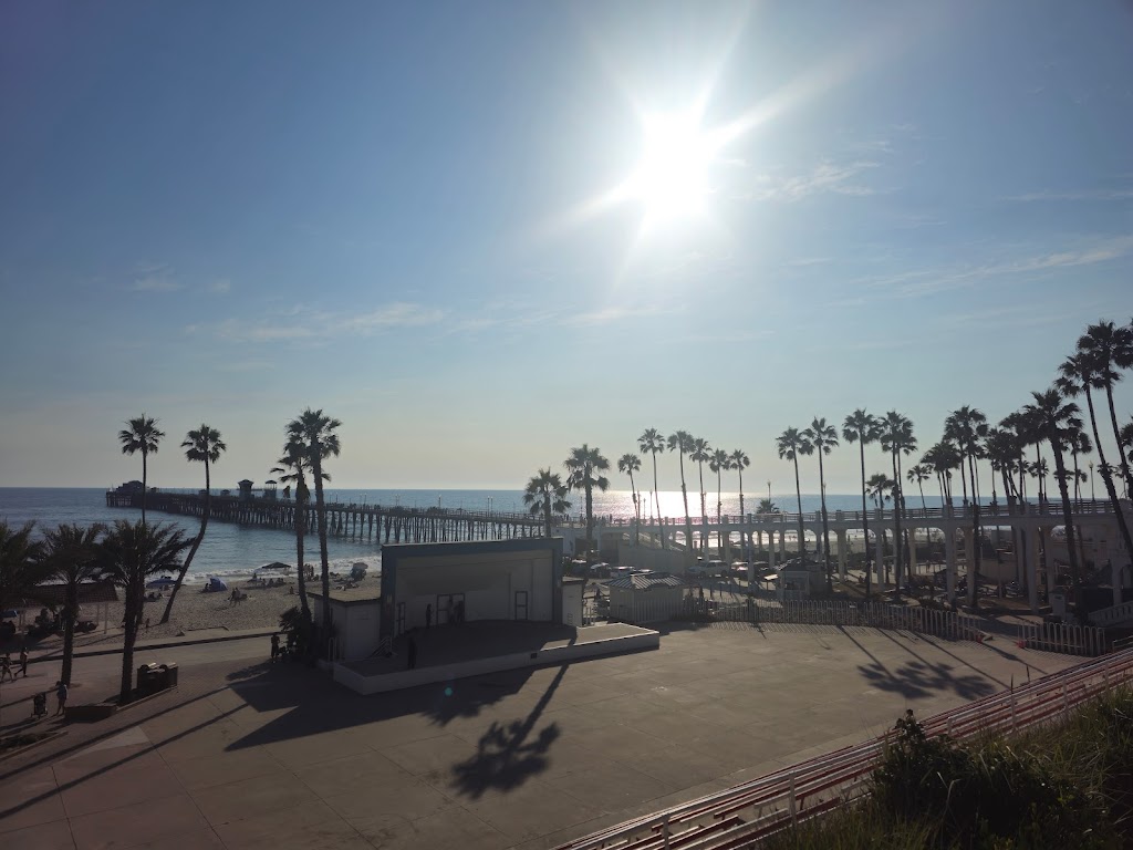 Pier Plaza Amphitheater | Pier Plaza Amphitheatre, Rotary Park, 200 The Strand N, Oceanside, CA 92054, USA | Phone: (760) 435-5540