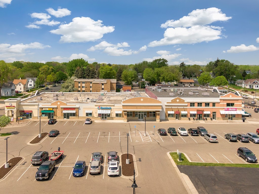 Waconia Square - Shops, Offices, Restaurants, and Brewing | 235 W Main St, Waconia, MN 55387, USA | Phone: (952) 522-3666