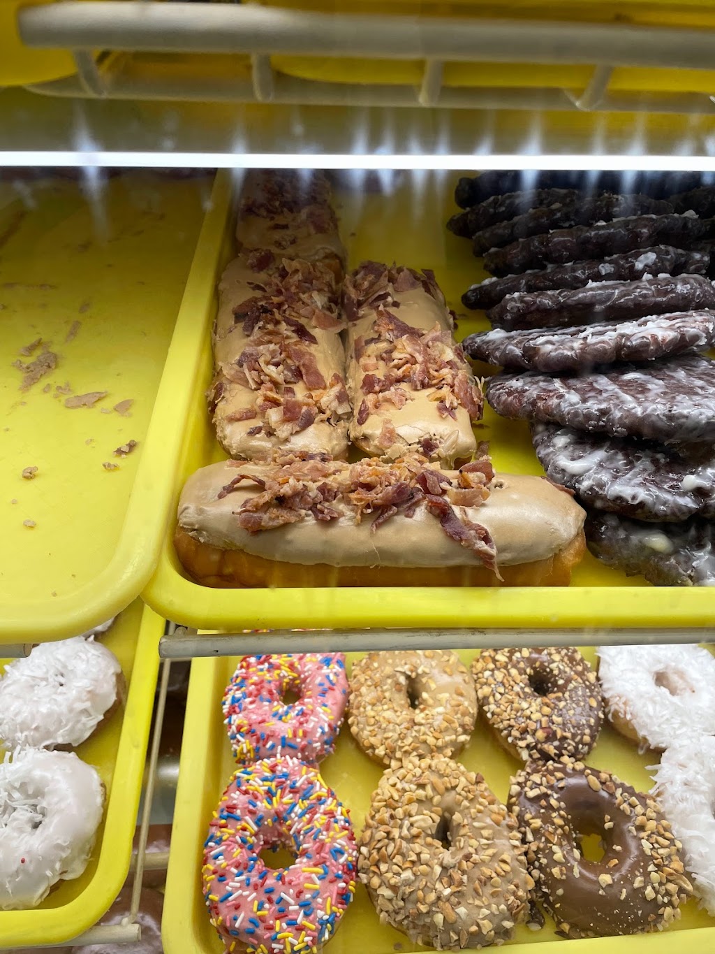 Chandler Road Donuts | 3425 Chandler Rd, Muskogee, OK 74403, USA | Phone: (918) 687-7700