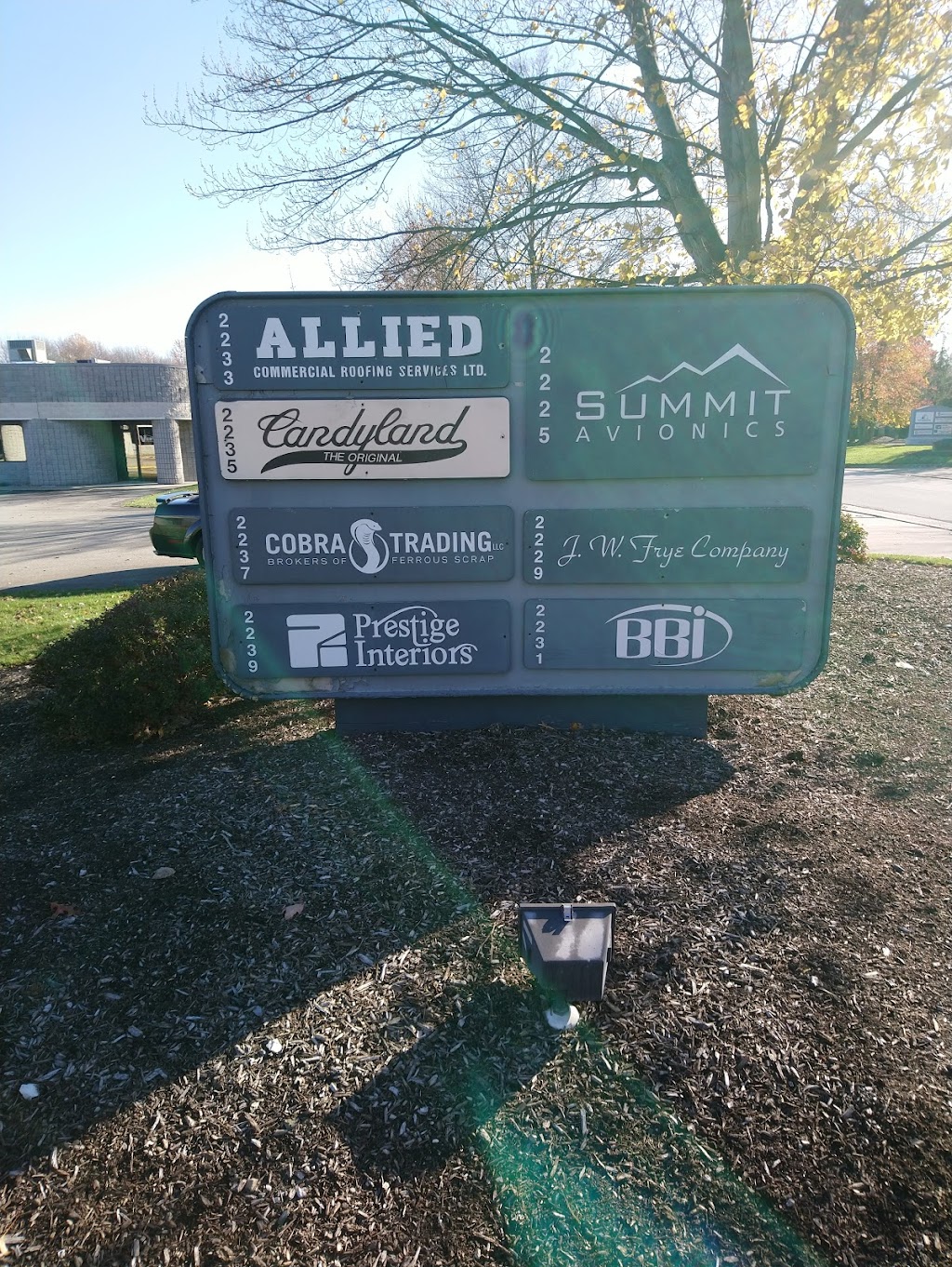 Summit Avionics | 1470 Enterprise Pkwy, Twinsburg, OH 44087 | Phone: (330) 425-1440