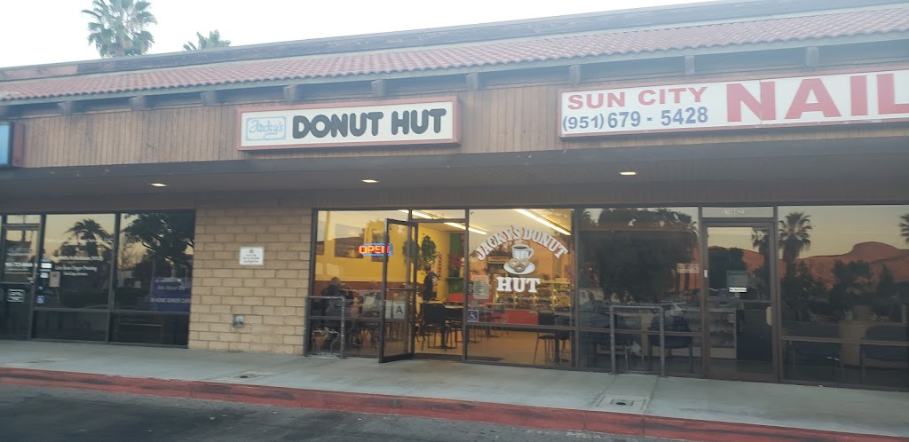 Jackys Donut Hut | 27388 Sun City Blvd STE E, Menifee, CA 92586, USA | Phone: (951) 679-8245