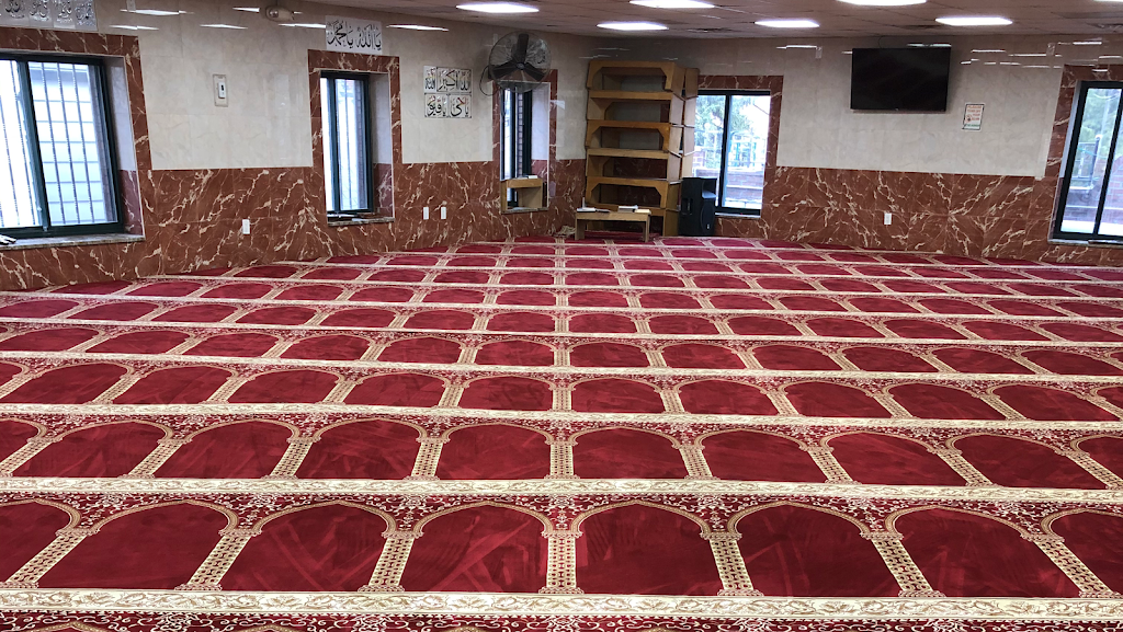 Musalla Masjid Carpets (Mosque Carpet Supplier USA) | 2000 Bloomingdale Rd #140, Glendale Heights, IL 60139, USA | Phone: (636) 322-9684