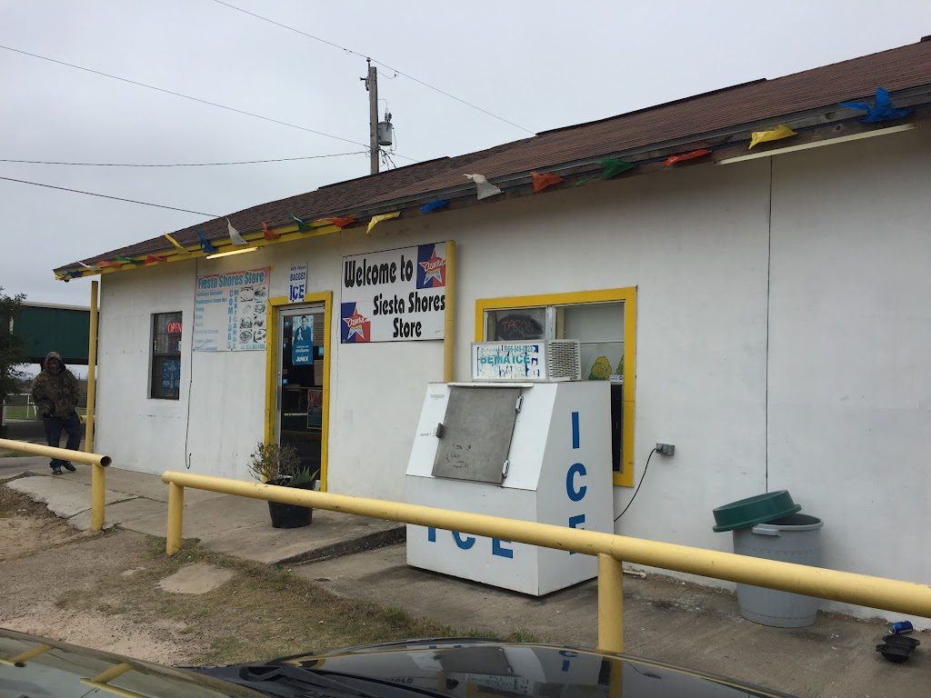 Siesta Shores Store | 780765167, 5330 Davis Ln, Zapata, TX 78076, USA | Phone: (956) 765-8106