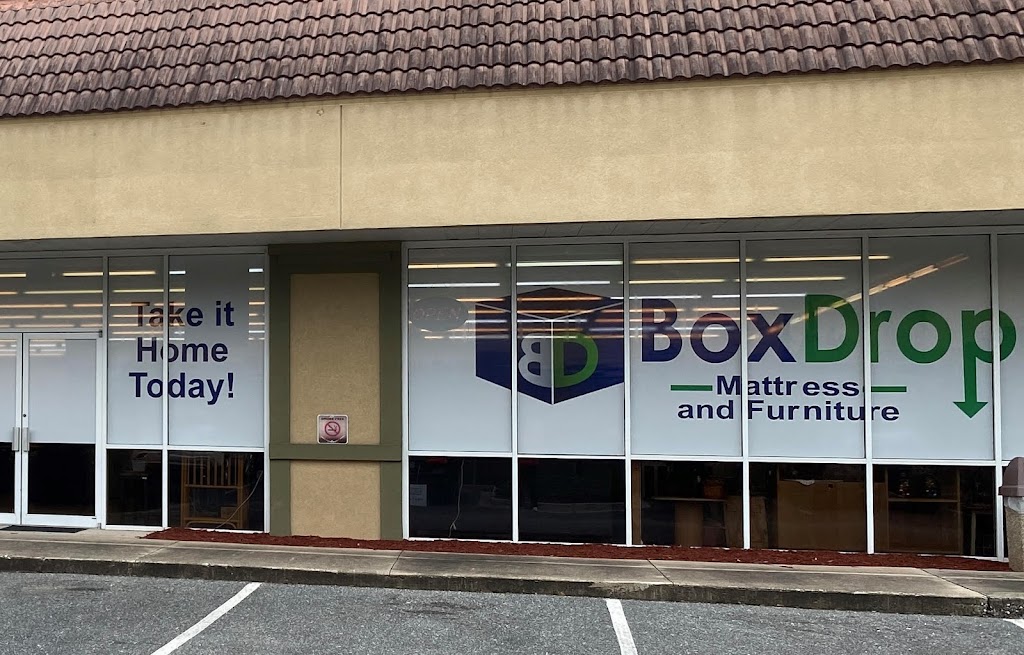 BoxDrop Yulee | 96064 Victorias Pl, Yulee, FL 32097, USA | Phone: (904) 773-4448