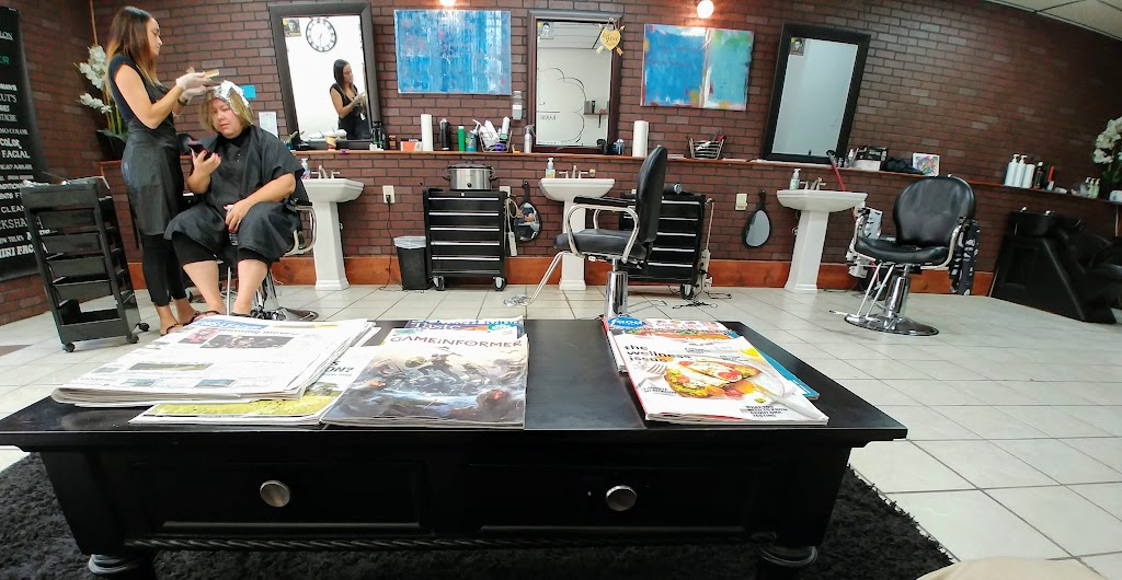 Apriles Barber Shop and Salon | 419 W Aurora Rd, Northfield, OH 44067, USA | Phone: (234) 808-4539