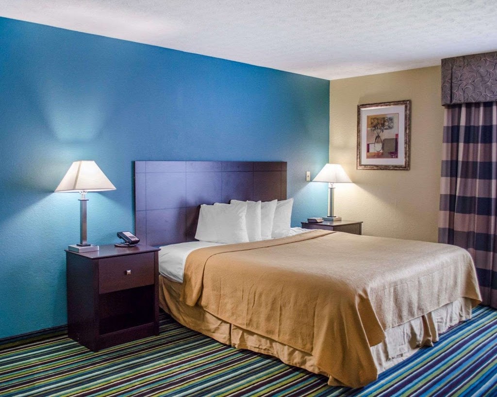 Quality Inn & Suites Medina- Akron West | 2850 Medina Rd, Medina, OH 44256, USA | Phone: (330) 723-4994