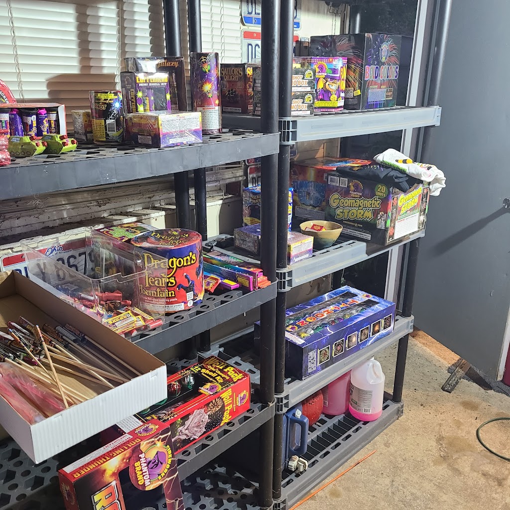 Phantom Fireworks of Canton | 2801 Faircrest St SW, Canton, OH 44706, USA | Phone: (330) 484-6222