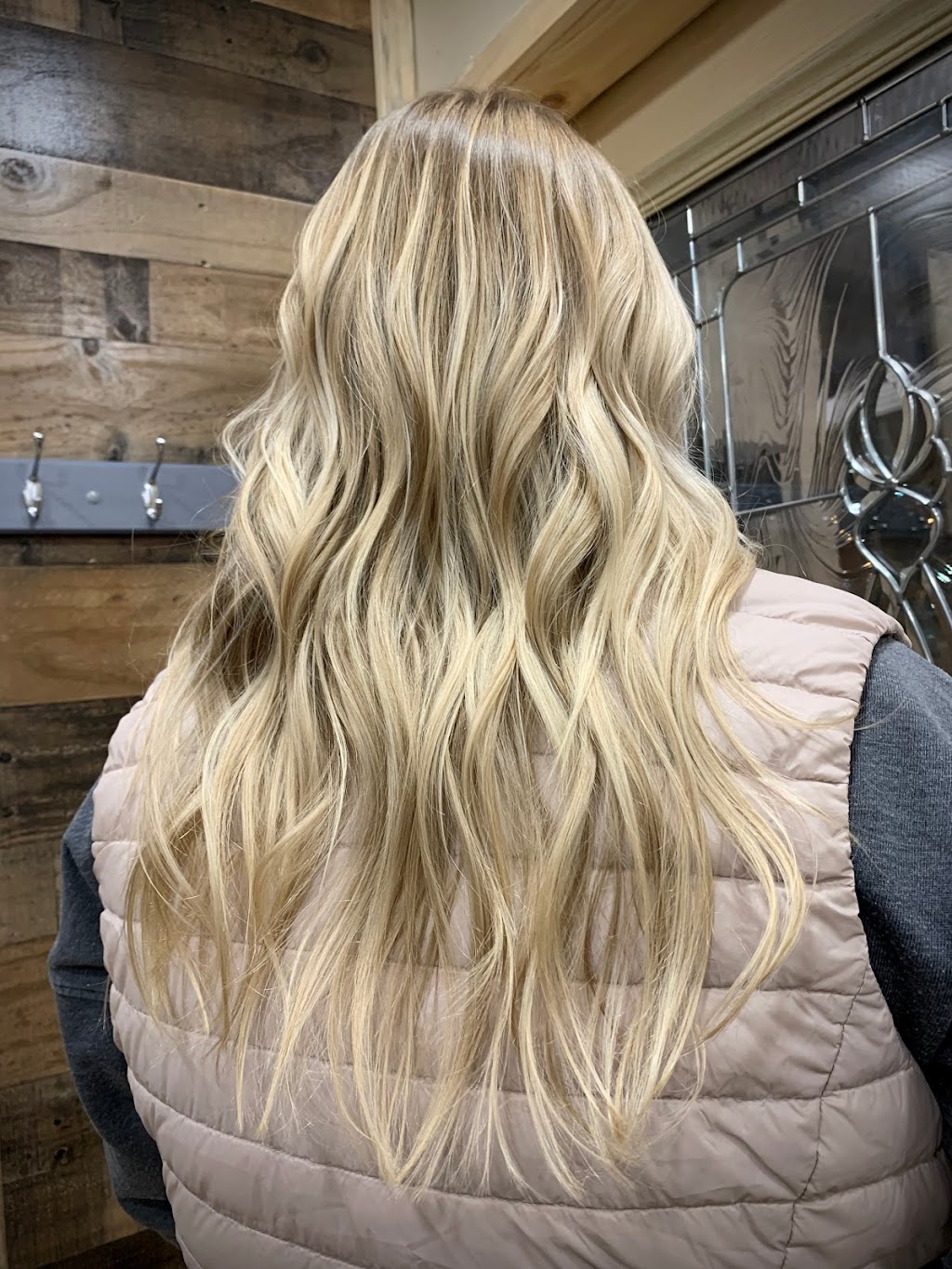 Emma Maries Salon | 2787 Memorial Blvd, Connellsville, PA 15425, USA | Phone: (724) 963-7134