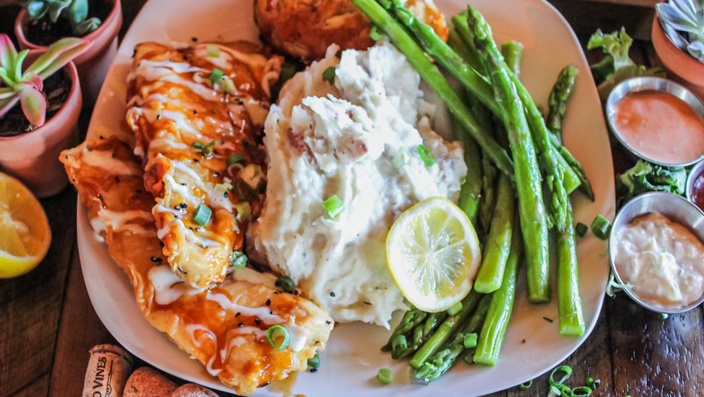 The Oceanfront Grille | 1197 Franklyn St, Corolla, NC 27927, USA | Phone: (252) 453-4748