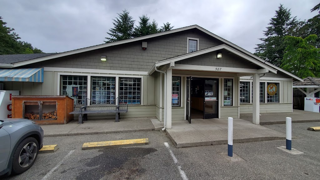 Fox Island Grocery & Deli | 587 6th Ave Fi, Fox Island, WA 98333, USA | Phone: (253) 549-2124