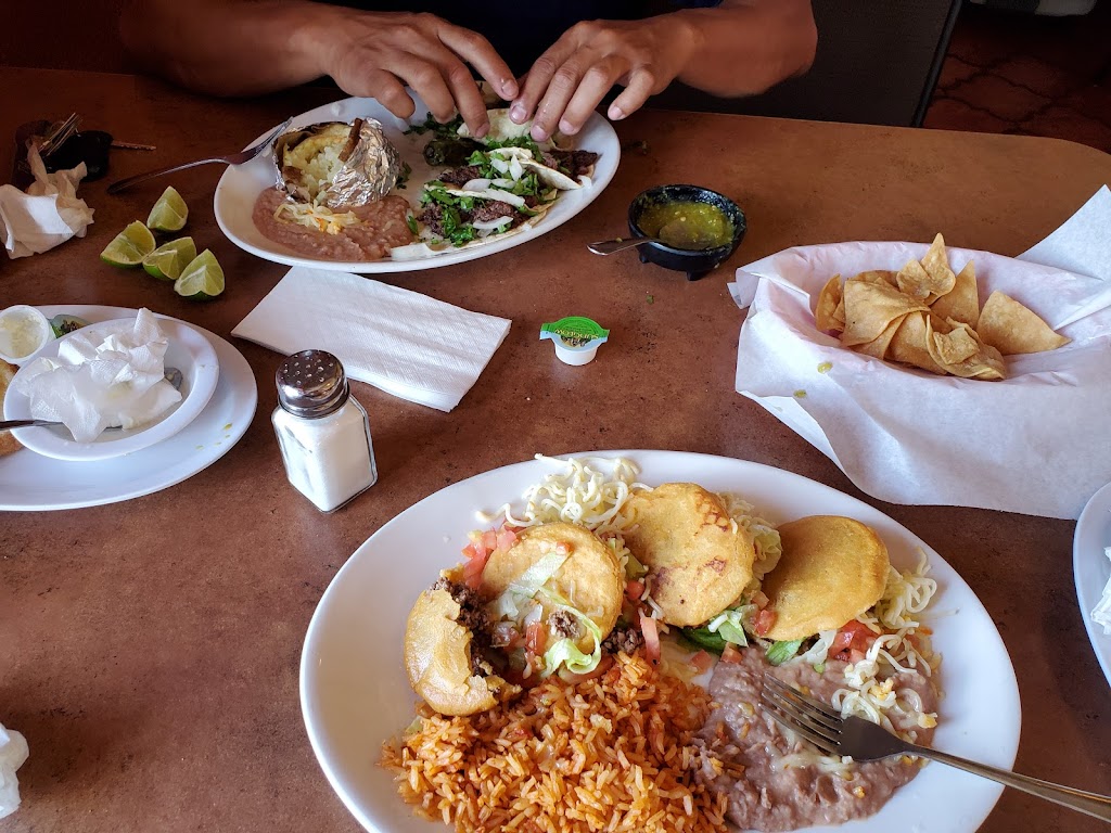 El Michoacano Restaurant | 10713Socorro Rd, El Paso, TX 79927, USA | Phone: (915) 275-4048