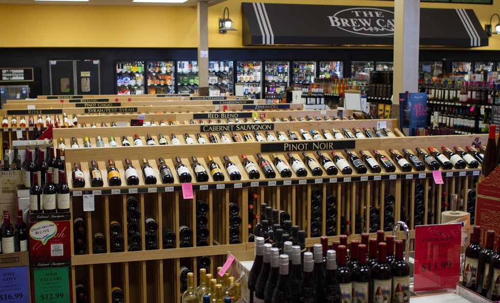 Belmont Beverage | 3718 E Dupont Rd, Fort Wayne, IN 46825, USA | Phone: (260) 969-1010