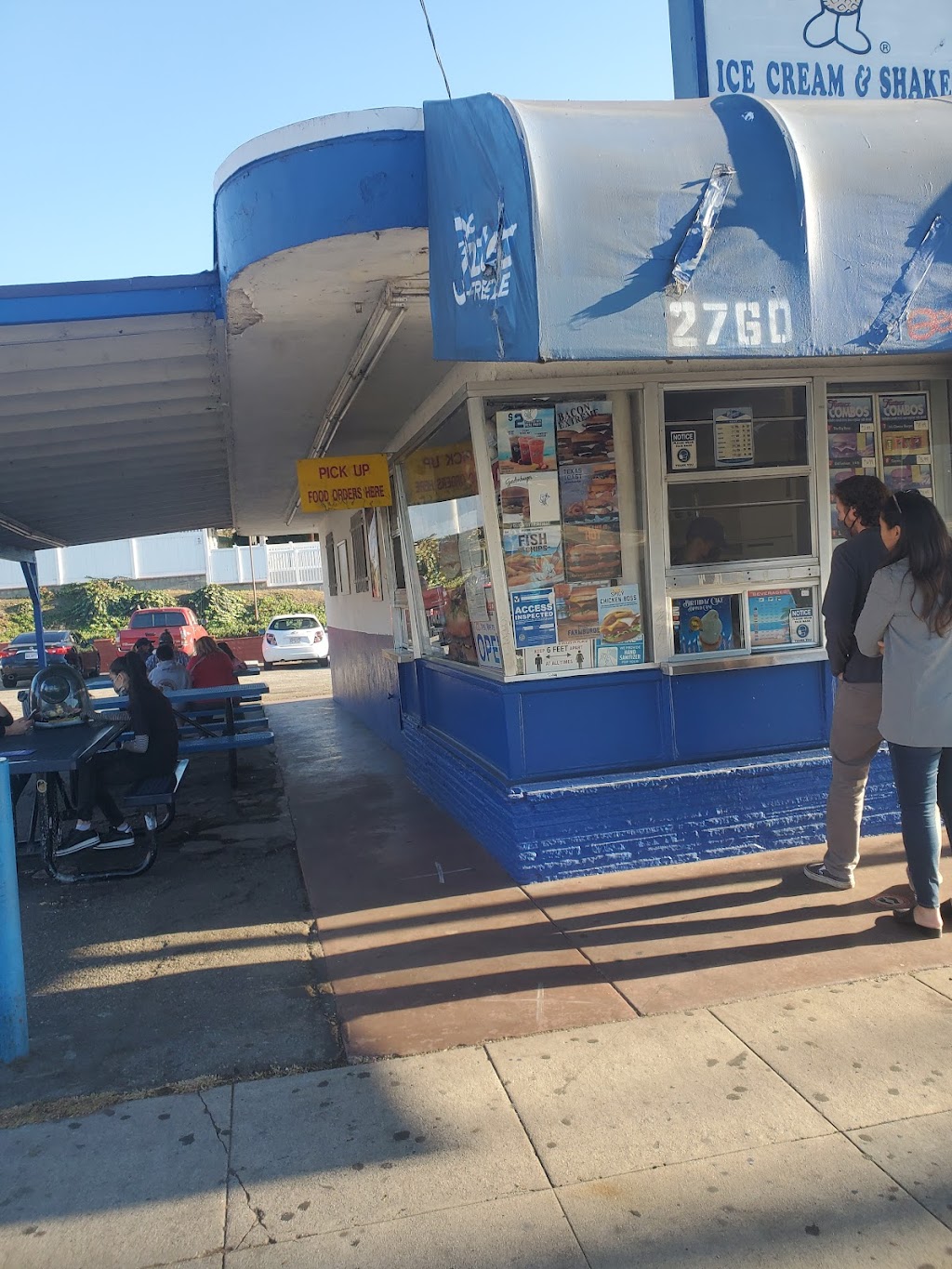 Fosters Freeze | 2760 Fletcher Dr, Los Angeles, CA 90039, USA | Phone: (323) 663-2045