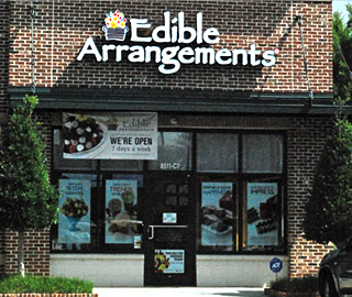 Edible Arrangements | 8511 Davis Lake Pkwy C7, Charlotte, NC 28269, USA | Phone: (980) 237-6590