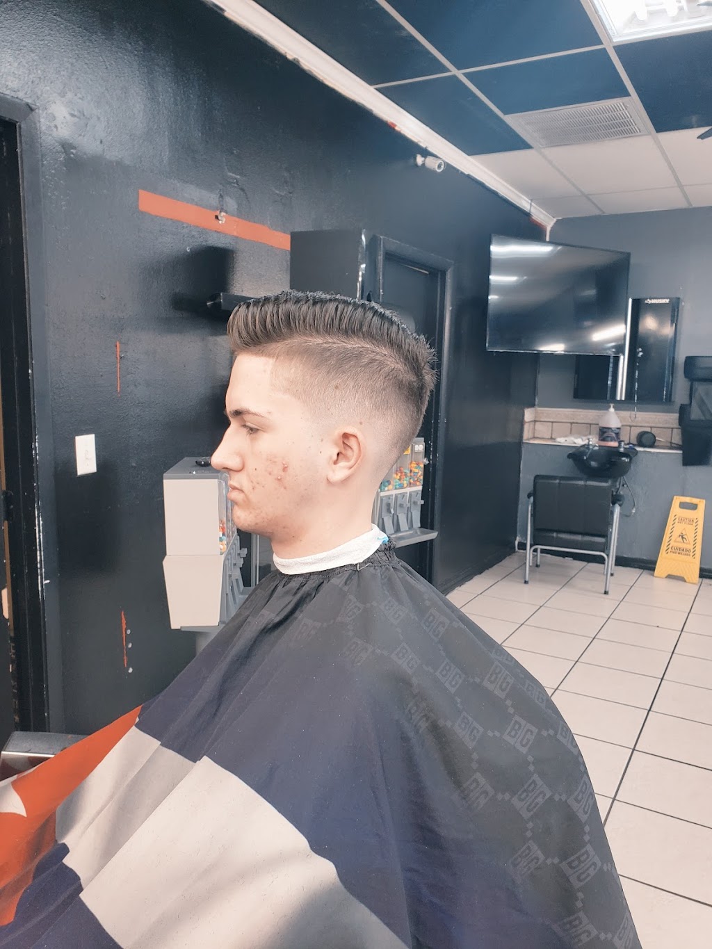 Sori barber shop | 2438 US-92, Lakeland, FL 33801, USA | Phone: (863) 308-6034