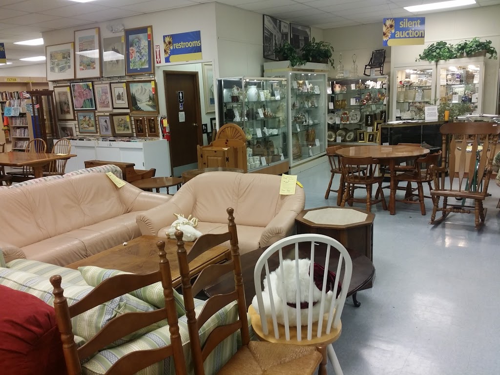 Holy Redeemer Thrift Store | 473 E County Line Rd, Warminster, PA 18974, USA | Phone: (215) 675-5833