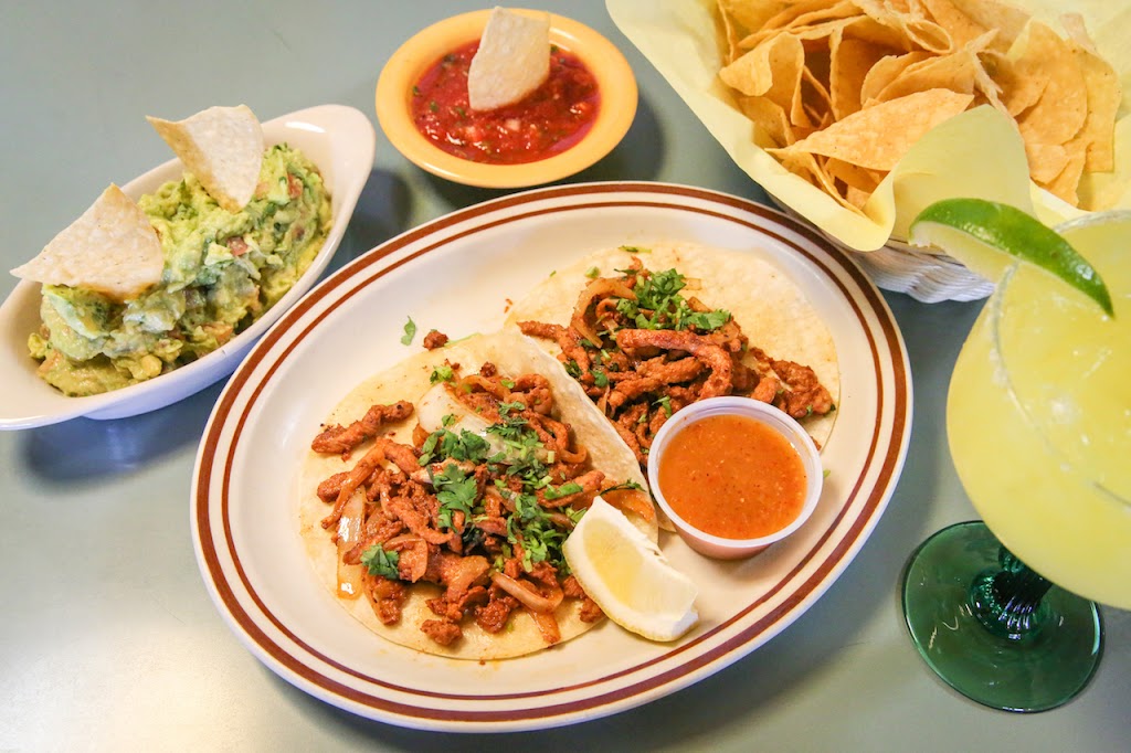 Colina De Oro | Méxican Restaurant | 694 Pleasant Valley Rd, Diamond Springs, CA 95619, USA | Phone: (530) 295-8356