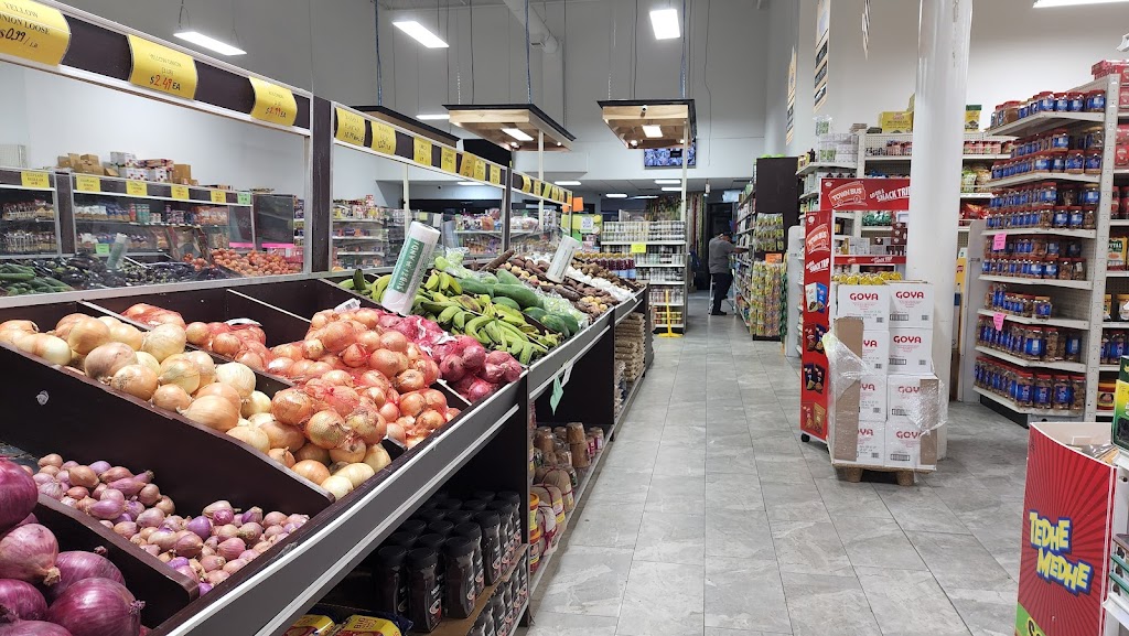 Subzi Mandi Farmers Market 133 Youngs Rd, Hamilton Township, NJ 08619