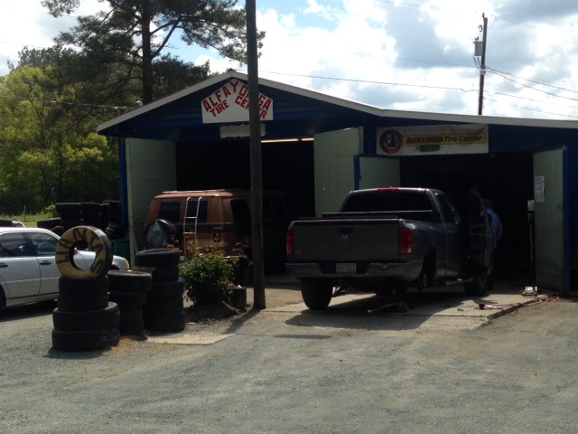 Alfa y Omega Tire Shop | 1118 Old Greensboro Rd, Chapel Hill, NC 27516, USA | Phone: (919) 370-2538