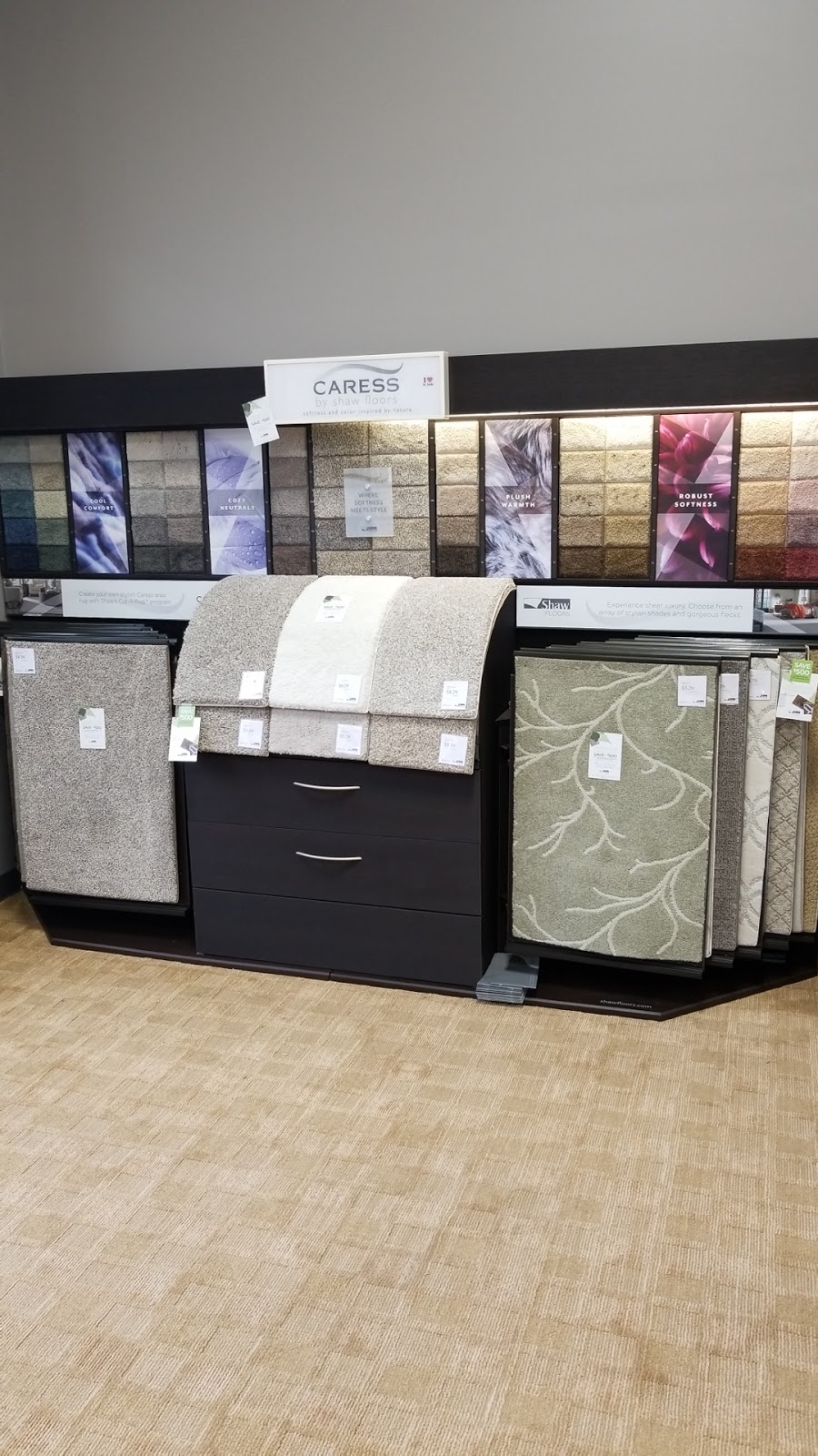 Shelbyville Paint, Flooring & More | 235 E Broadway St, Shelbyville, IN 46176, USA | Phone: (317) 392-4176