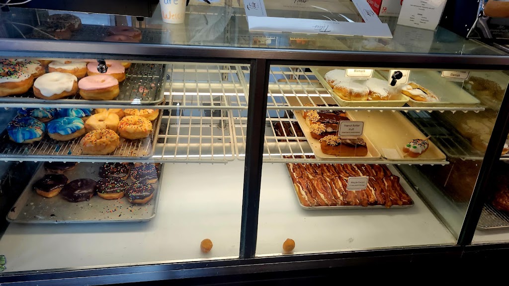 Titus Bakery | 820 W South St, Lebanon, IN 46052, USA | Phone: (765) 482-1740