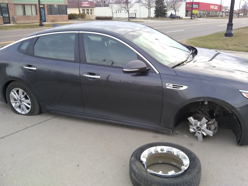 Livernois Collision | 14928 Livernois, Detroit, MI 48238, USA | Phone: (313) 342-7078