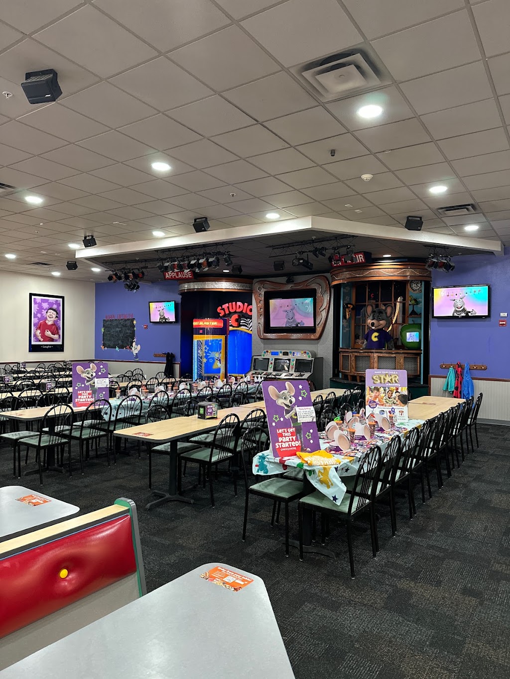 Chuck E. Cheese | 600 Promenade Blvd, Bridgewater, NJ 08807, USA | Phone: (732) 764-0808