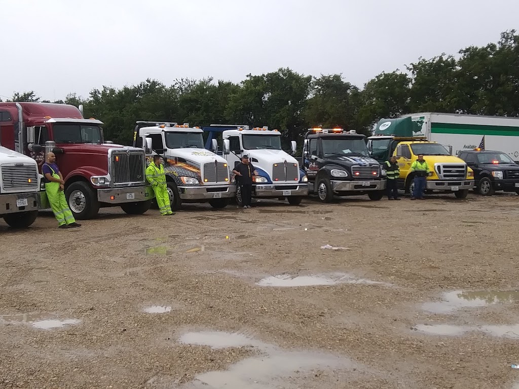 J&S Towing & Recovery | 1315 N Main St, Duncanville, TX 75116, USA | Phone: (972) 298-9932