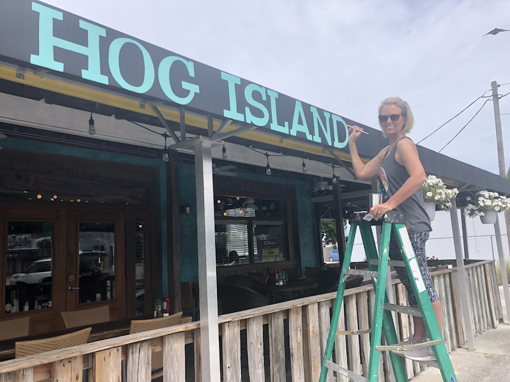 Hog Island Fish Camp Seafood Restaurant & Bar | 900 Broadway Ave, Dunedin, FL 34698, USA | Phone: (727) 736-1179