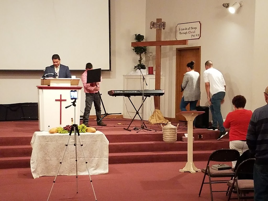 Plenitude Church (Iglesia Plenitud) | 756 Broad St, Central Falls, RI 02863, USA | Phone: (401) 834-0514