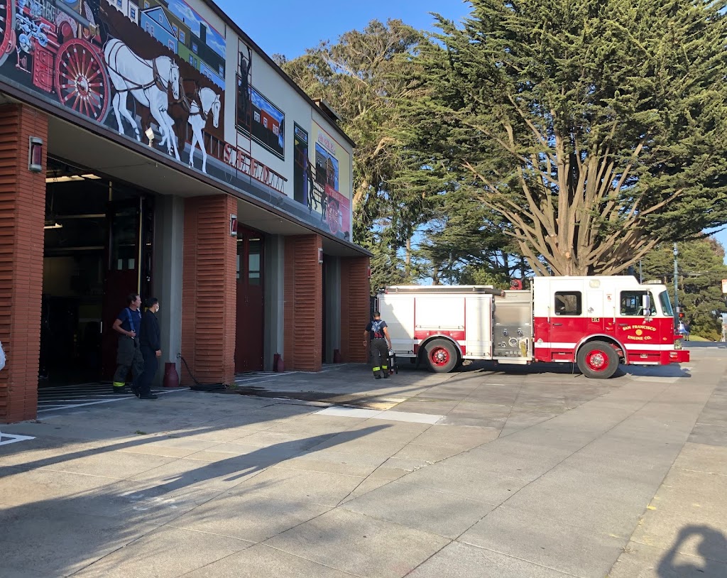 San Francisco Fire Station 15 | 1000 Ocean Ave, San Francisco, CA 94112 | Phone: (415) 558-3200