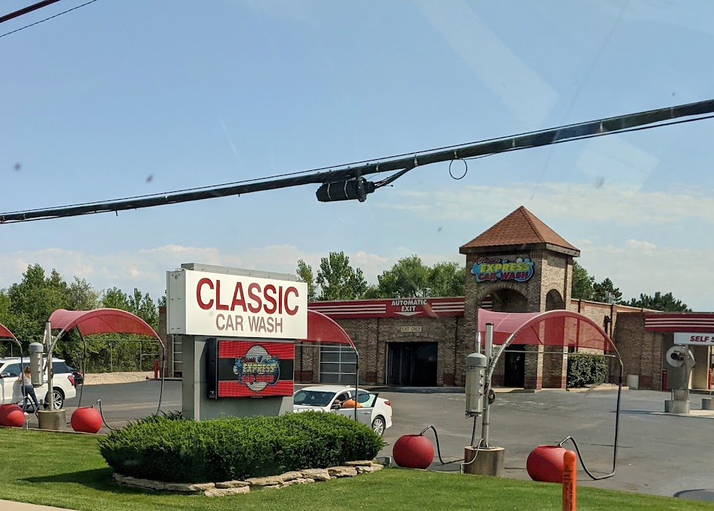 Classic Express Car Wash | 1239 E 9th St, Lockport, IL 60441, USA | Phone: (815) 836-0740