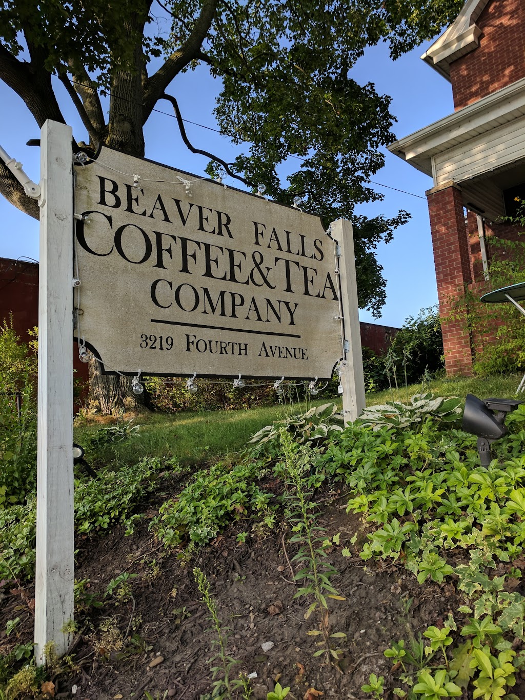 Beaver Falls Coffee & Tea Company | 3219 4th Ave, Beaver Falls, PA 15010, USA | Phone: (724) 843-4221