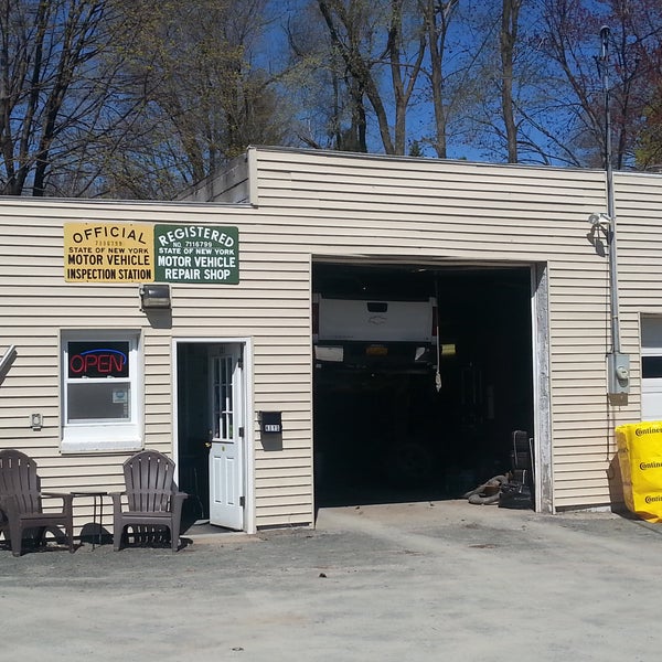 Schoolhouse Auto | 251 Schoolhouse Rd, Albany, NY 12203, USA | Phone: (518) 608-5277