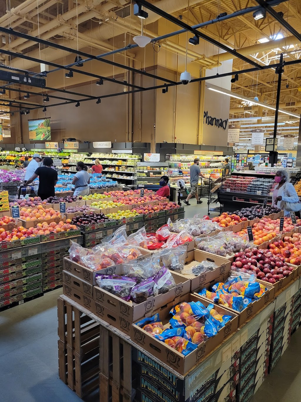 Wegmans | 7905 Hilltop Village Center Dr, Alexandria, VA 22315, USA | Phone: (571) 527-2400