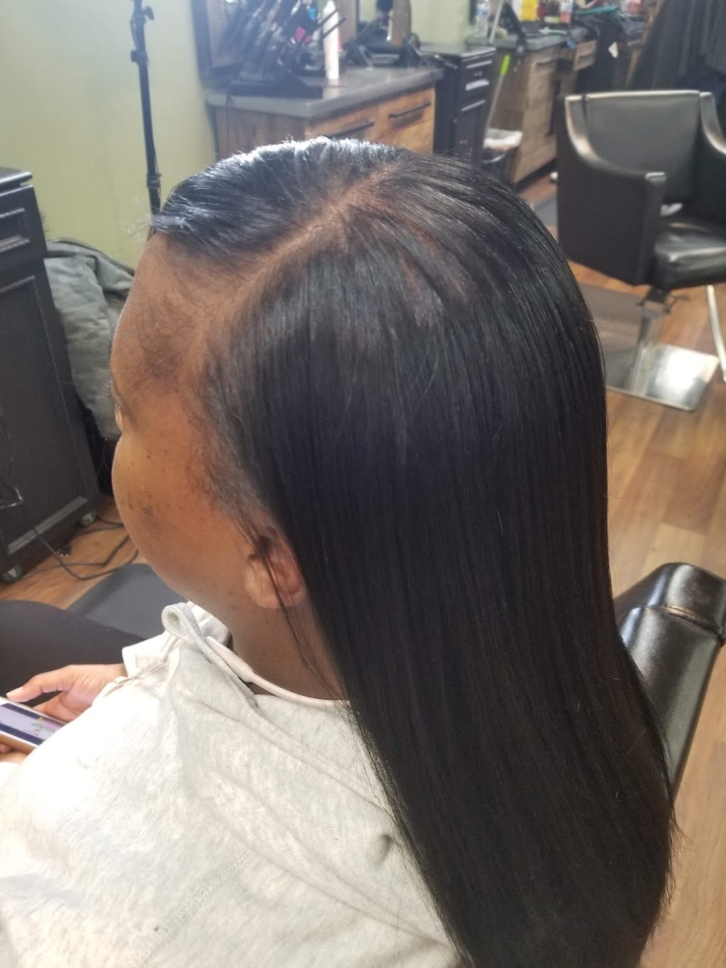 Iconz The Salon Hair Weaving | 2290 Executive Dr, Hampton, VA 23666, USA | Phone: (757) 329-8090