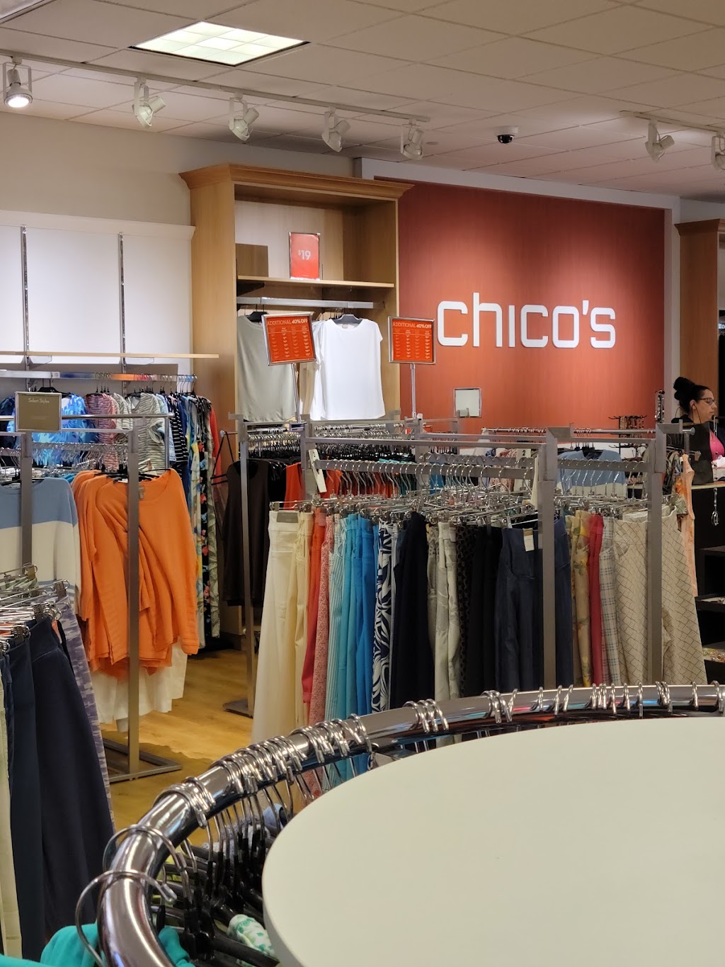 Chicos Off The Rack | 2782 Livermore Outlets Dr, Livermore, CA 94551, USA | Phone: (925) 456-0445