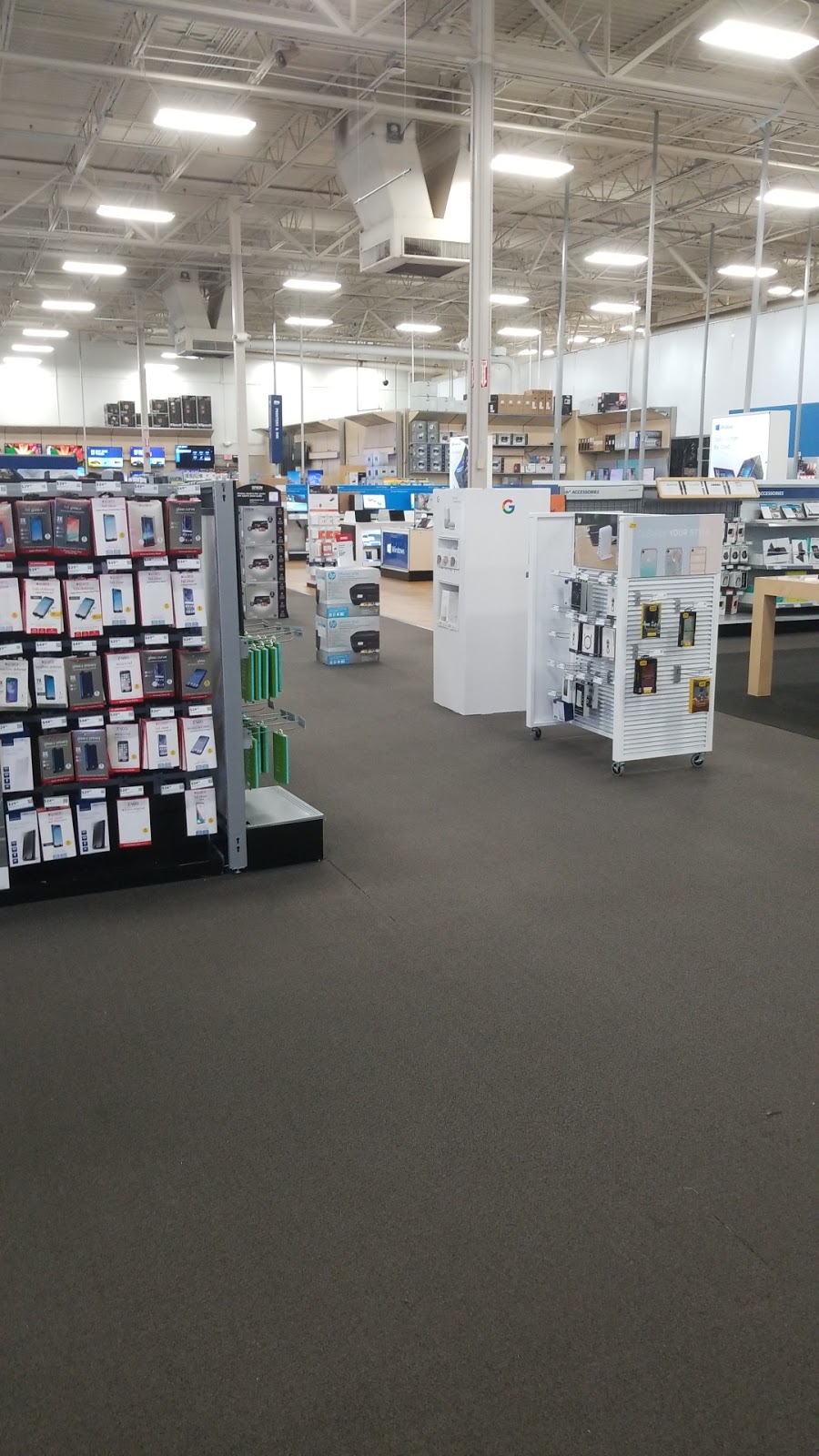 Best Buy | 5454 New Hope Commons Dr, Durham, NC 27707, USA | Phone: (919) 403-2333