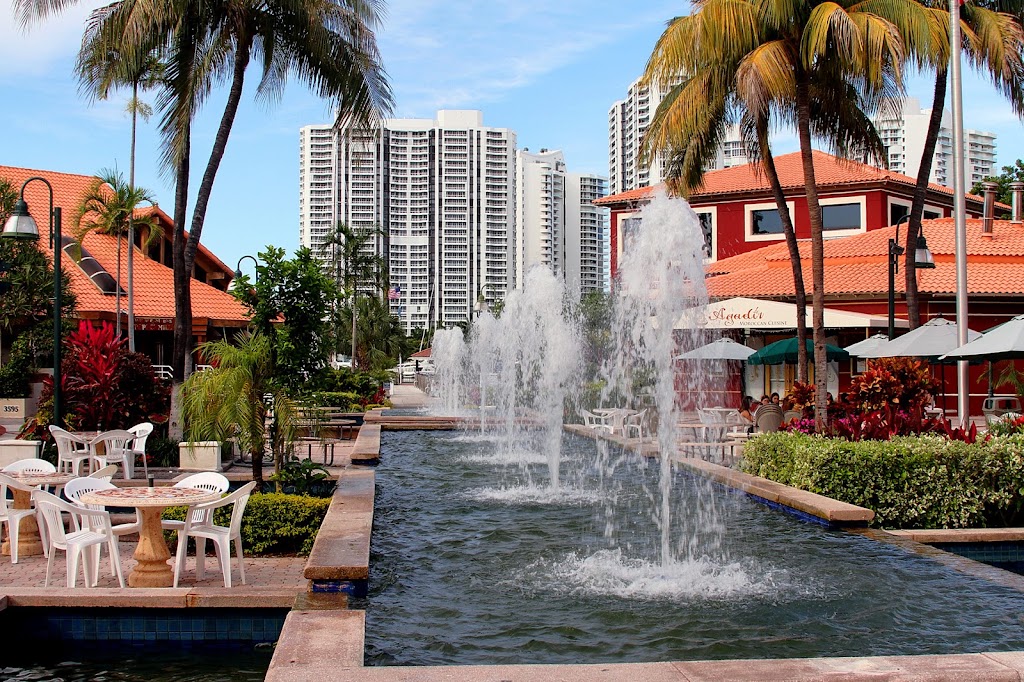 Suntex Marina at Aventura | 3601 NE 207th St, Miami, FL 33180, USA | Phone: (954) 457-8557